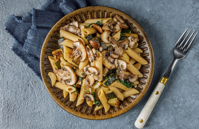 Recette Penne crémeuses au curry, courgettes - champignons