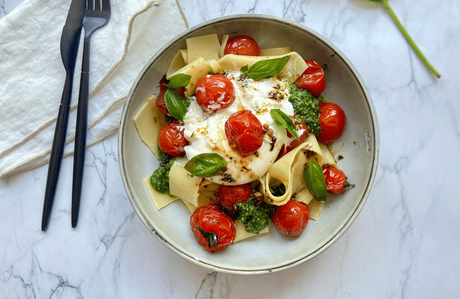 Recette Feuilles de lasagnes aux tomates cerises roties-pesto-burrata