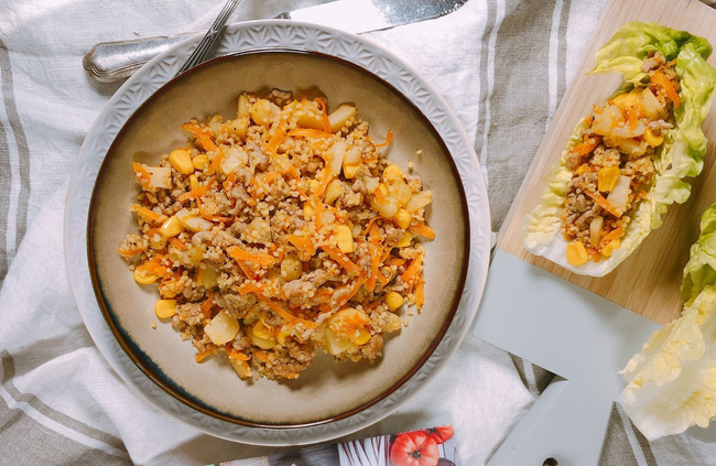 Recette San choy bau (feuille de laitue farcie de viande et légumes)